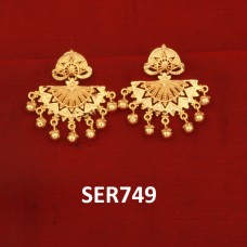 SER749 Earring